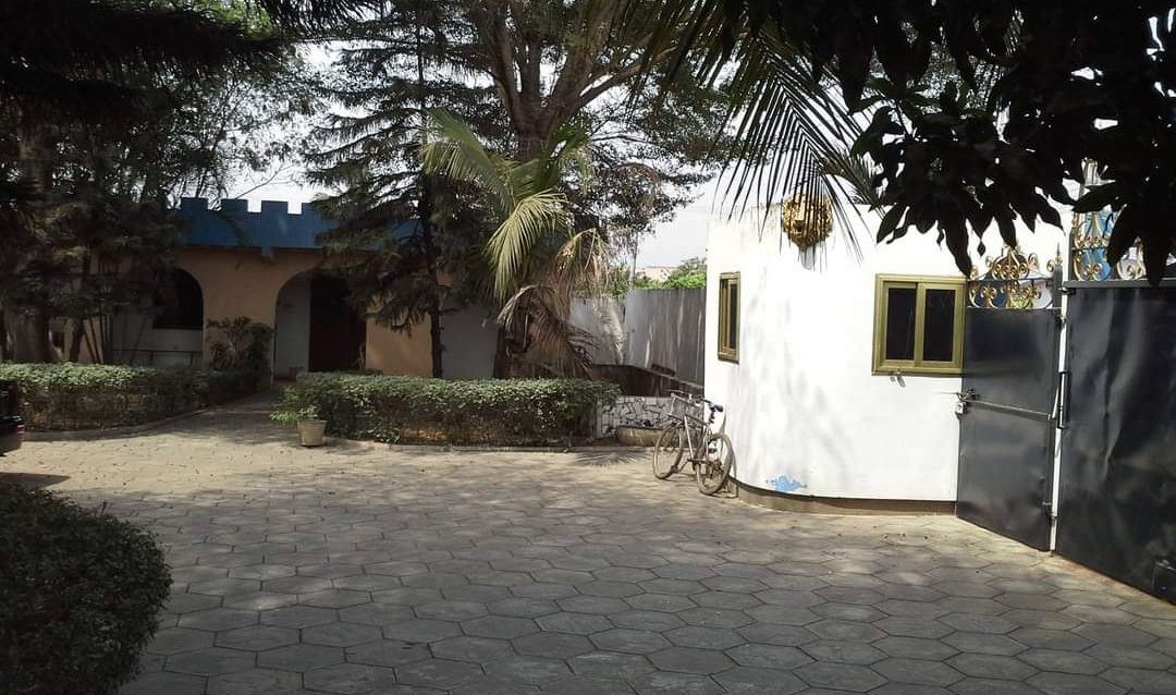 7 Bedroom Executive House for Sale