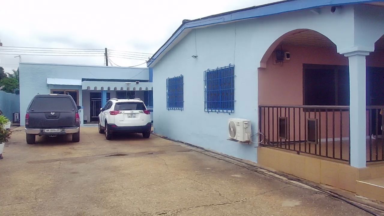 TWIN BUILDING FOR SALE IN DANSOMAN