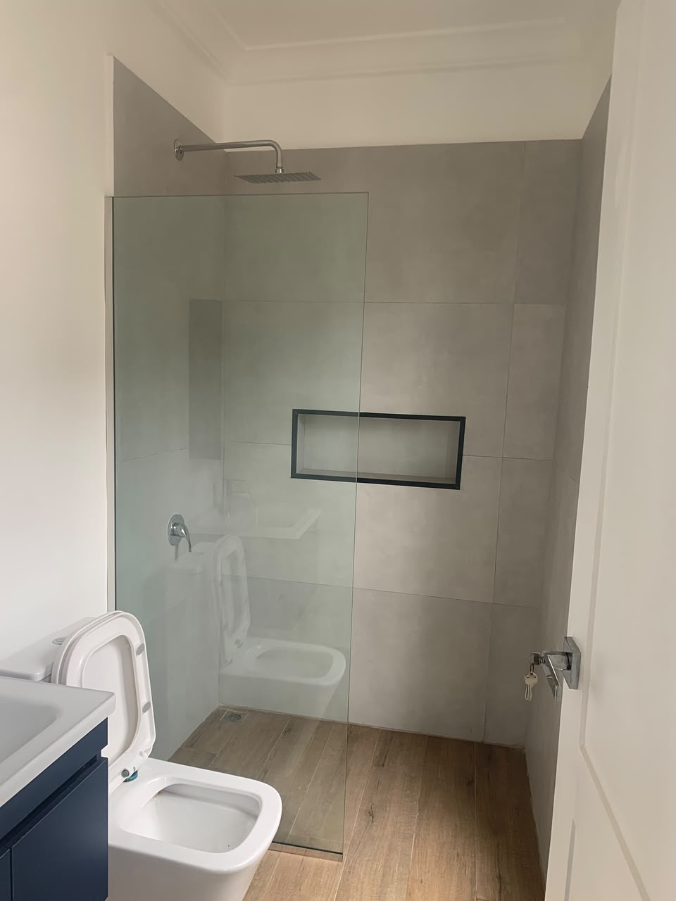 4 BEDROOM OCEAN VIEW HOUSE FOR SALE