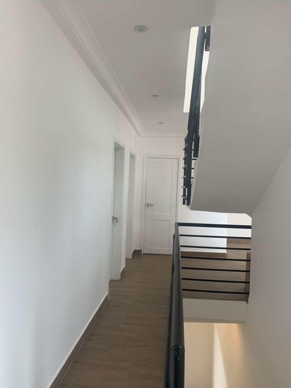 4 BEDROOM OCEAN VIEW HOUSE FOR SALE