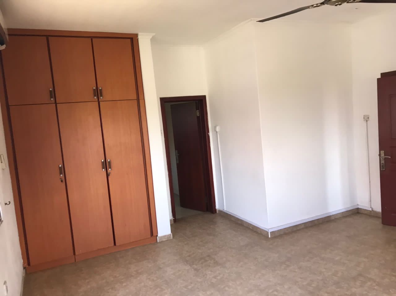 4 BEDROOM HOUSE FOR SALE (DEVTRACO)